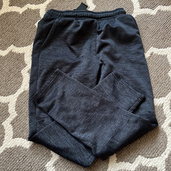 Boy Athletic Pant, Dark Grey, good used condition Size 10/12 - Picture 2 of 6